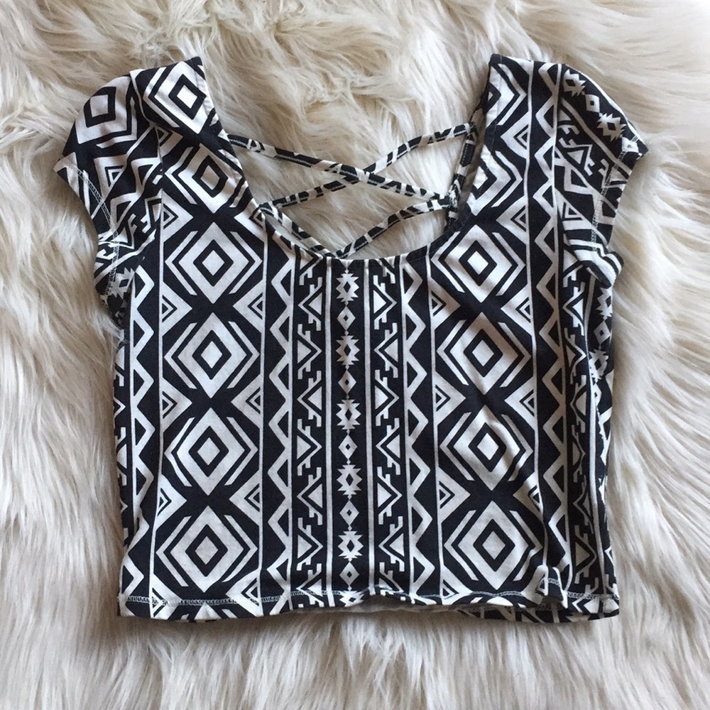 Geometric print crop top